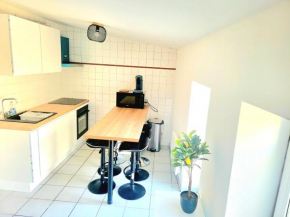 Charmant appartement 2 chambres 400 m centre gare, Valence